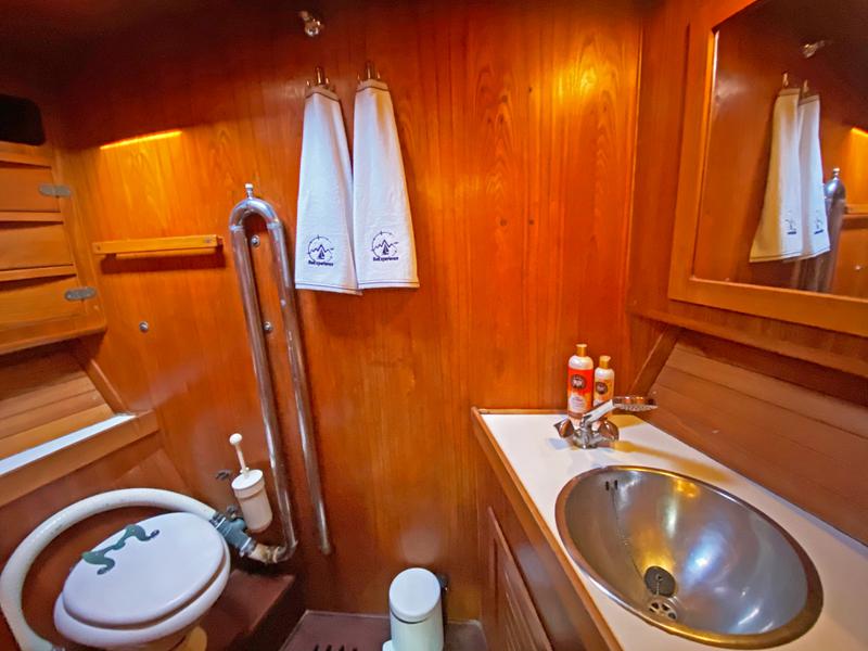 Book yachts online - sailboat - Moschini Sorrento Vagabundo 53 - Pepolo - Moschini Sorrento Vagabundo 53 - rent