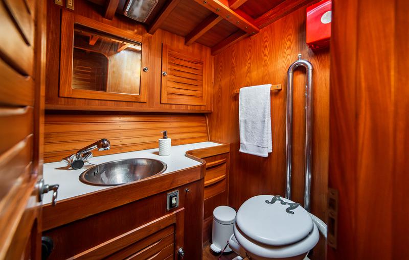 Book yachts online - sailboat - Moschini Sorrento Vagabundo 53 - Pepolo - Moschini Sorrento Vagabundo 53 - rent