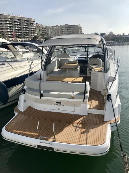 Book yachts online - motorboat - Bavaria S36 Open - Marsil - rent