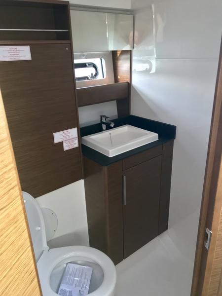 Book yachts online - motorboat - Bavaria S36 Open - Marsil - rent