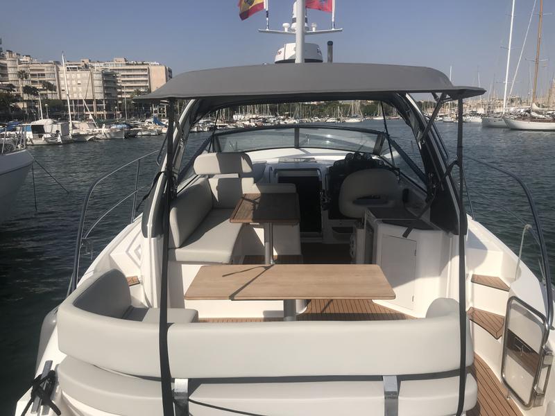 Book yachts online - motorboat - Bavaria S36 Open - Marsil - rent