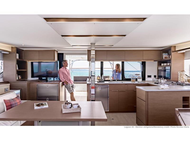 Book yachts online - catamaran - Lagoon 46 (2021) powered by GIN HVAR equipped with generator, A/C (saloon+cabins), ice maker, dishwasher, 2 electric scooter, knee board, 2 SUP, donut, snorkelling equipment - QUEEN NIKA - rent