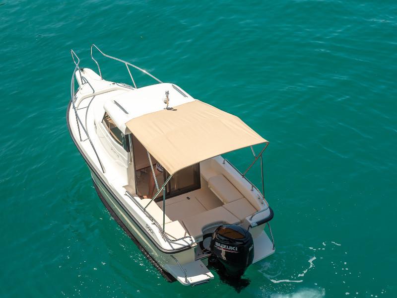 Book yachts online - motorboat - Fortis 590C - Fortis 590C - rent