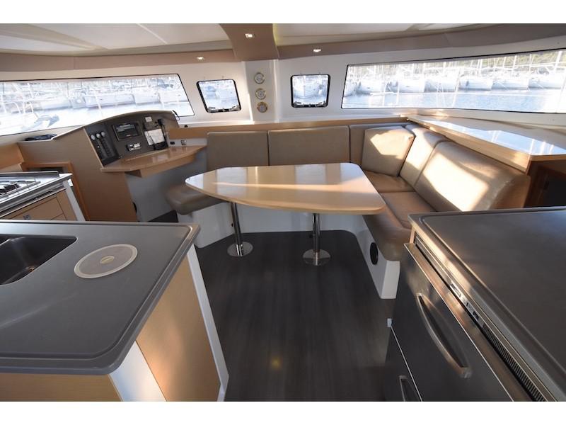 Book yachts online - catamaran - Lipari 41 - ARGOS - rent