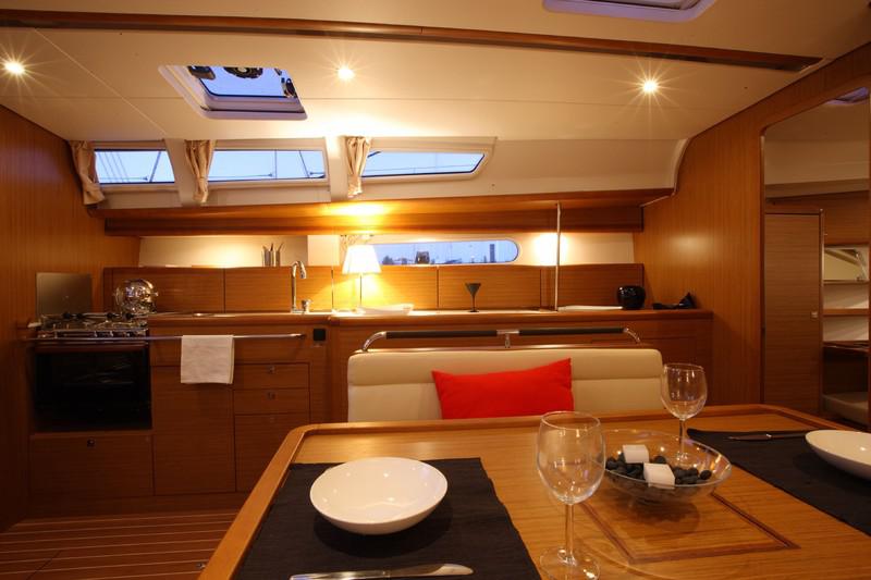 Book yachts online - sailboat - Sun Odyssey 44 i - Stavros - rent