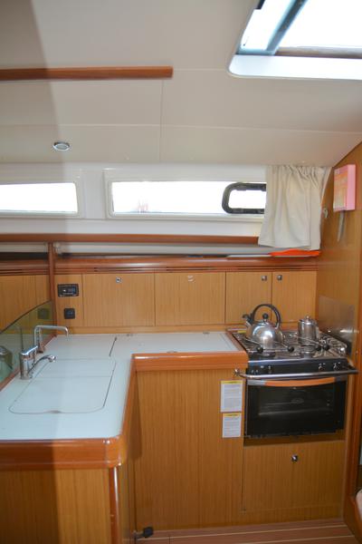 Book yachts online - sailboat - Sun Odyssey 36i - Billis - rent