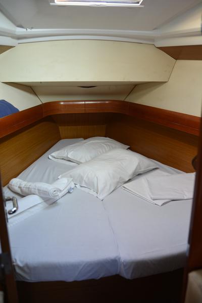 Book yachts online - sailboat - Sun Odyssey 36i - Billis - rent