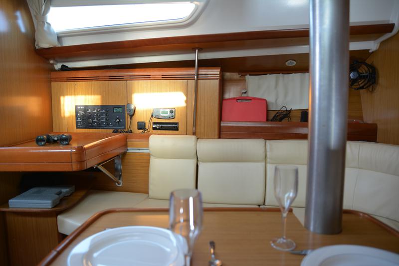 Book yachts online - sailboat - Sun Odyssey 36i - Billis - rent