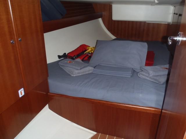 Book yachts online - sailboat - Dufour 425 - Loreley - rent