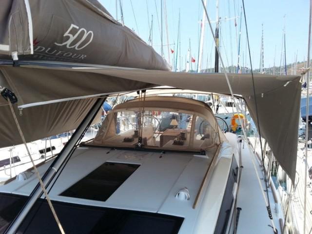 Book yachts online - sailboat - Dufour 500 GL - Maestro - rent