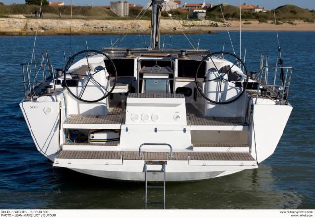Book yachts online - sailboat - Dufour 500 GL - Maestro - rent