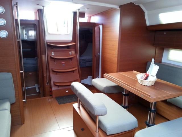 Book yachts online - sailboat - Dufour 500 GL - Maestro - rent