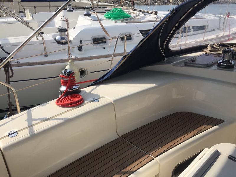 Book yachts online - sailboat - Bavaria 44 - Stelios - rent