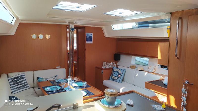 Book yachts online - sailboat - Bavaria Cruiser 45 - Callisto - rent