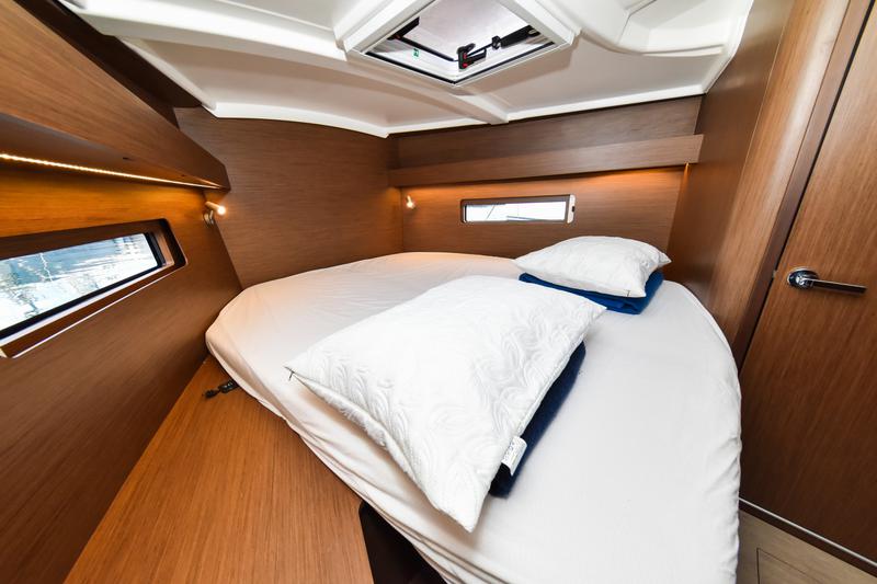 Book yachts online - sailboat - Oceanis 40.1 - EYLIN - rent