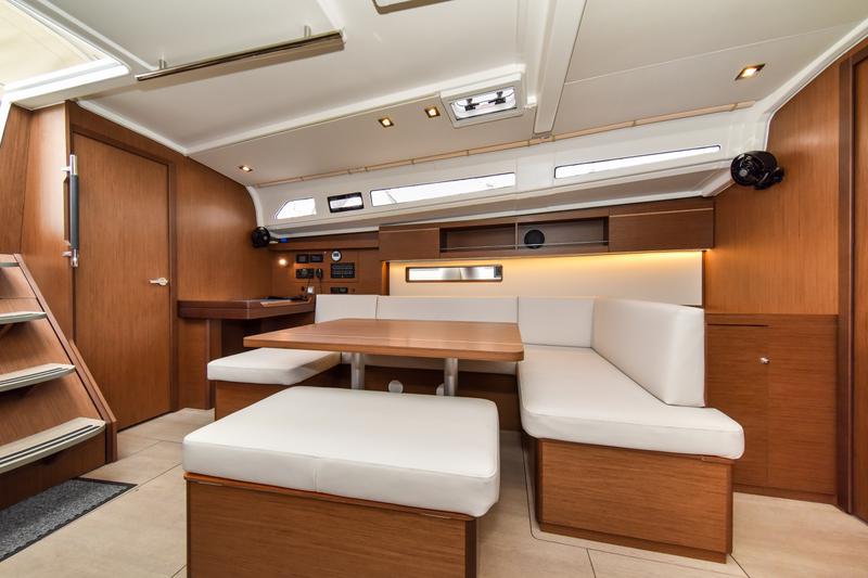 Book yachts online - sailboat - Oceanis 40.1 - EYLIN - rent