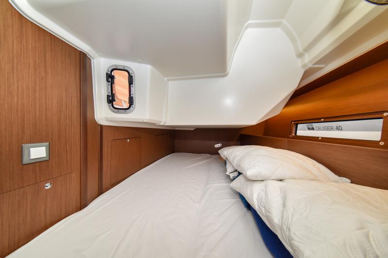 Book yachts online - sailboat - Oceanis 40.1 - EYLIN - rent