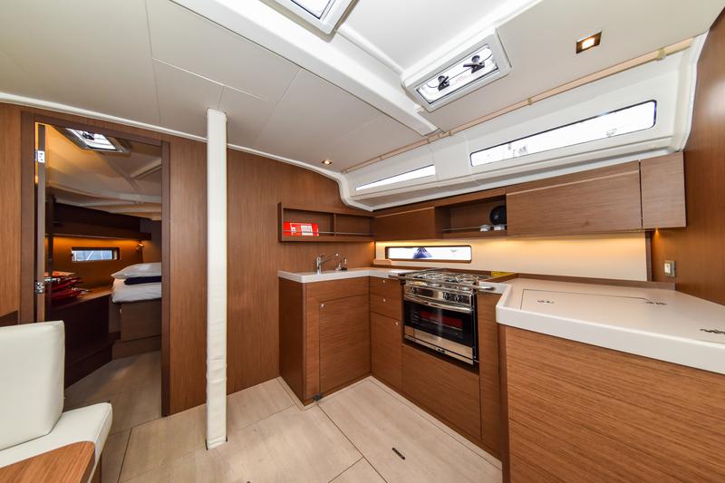 Book yachts online - sailboat - Oceanis 40.1 - EYLIN - rent