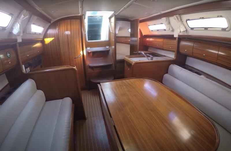 Book yachts online - sailboat - Bavaria 32 - Alexandros - rent