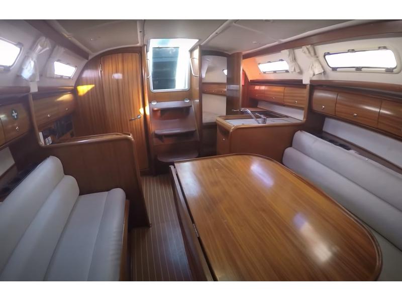 Book yachts online - sailboat - Bavaria 32 - Alexandros - rent