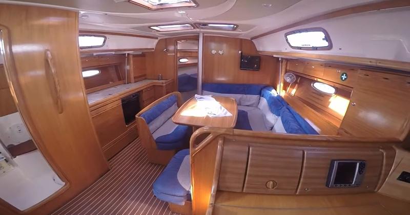 Book yachts online - sailboat - Bavaria 39 Cruiser - Orestis - rent