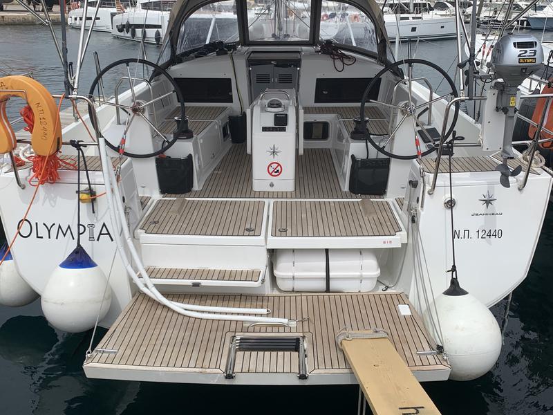 Book yachts online - sailboat - Sun Odyssey 440 - Olympia - rent