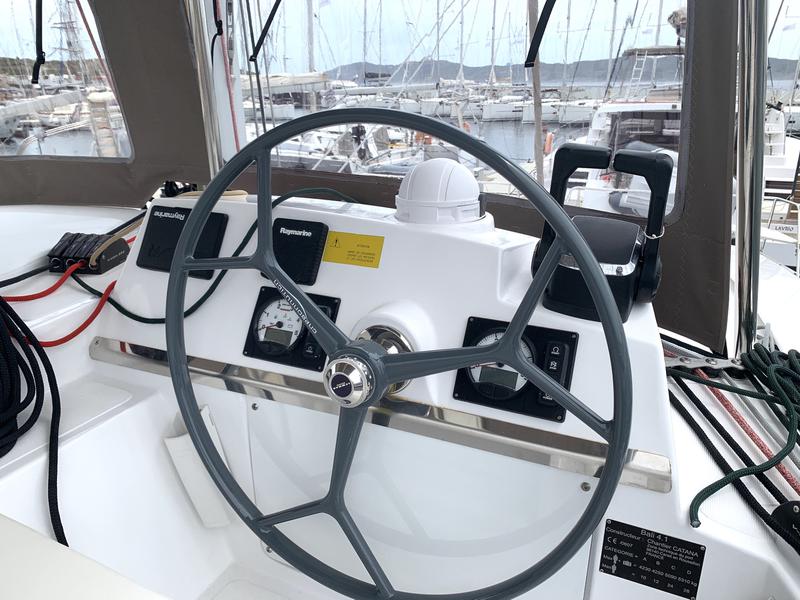 Book yachts online - catamaran - Bali 4.1 - Micha - rent