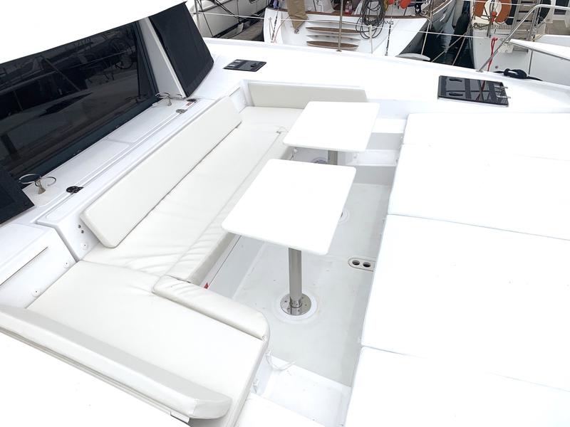 Book yachts online - catamaran - Bali 4.1 - Micha - rent