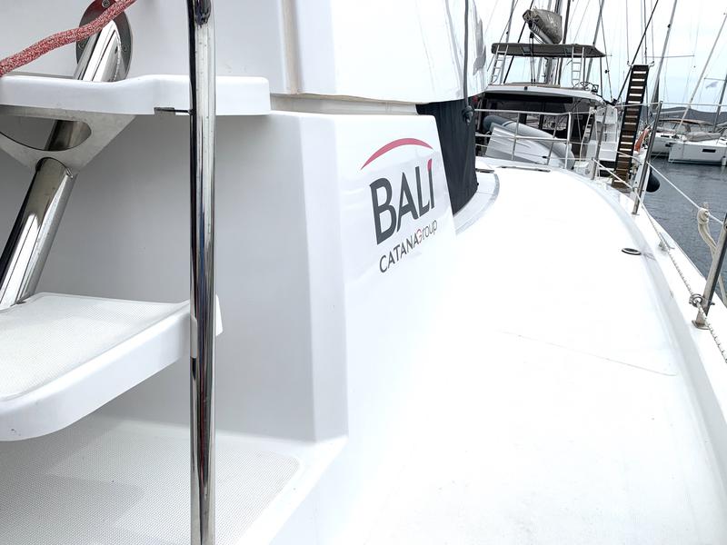 Book yachts online - catamaran - Bali 4.1 - Micha - rent