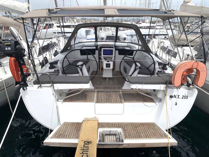 Book yachts online - sailboat - Hanse 418 - Shrimp - rent