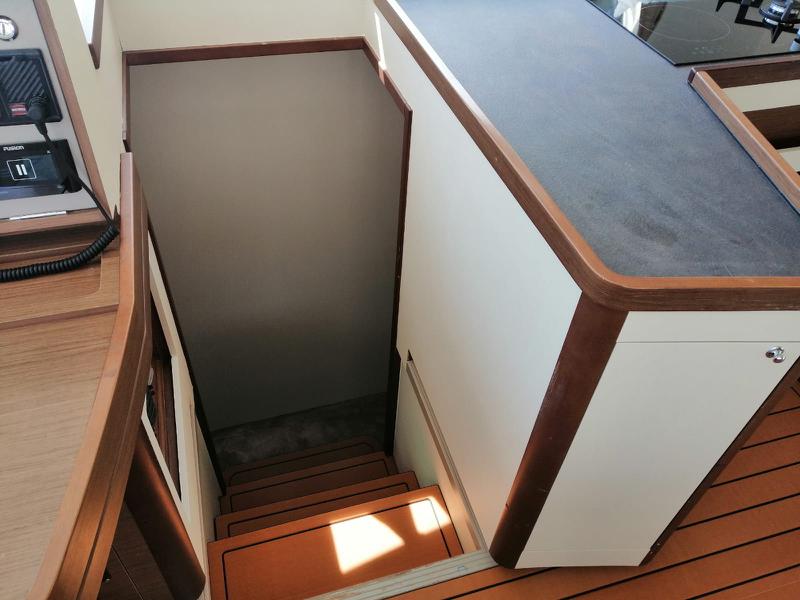 Book yachts online - catamaran - Lagoon 42 - BOLUBO - rent