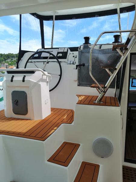 Book yachts online - catamaran - Lagoon 42 - BOLUBO - rent