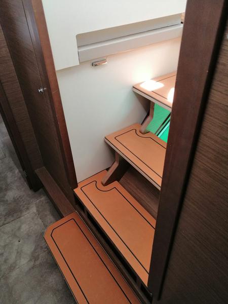 Book yachts online - catamaran - Lagoon 42 - BOLUBO - rent