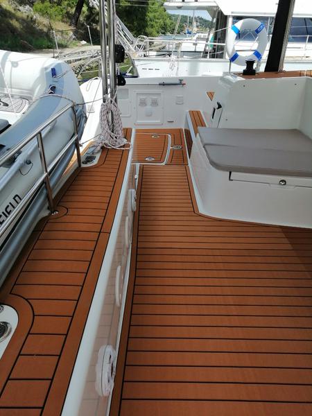 Book yachts online - catamaran - Lagoon 42 - BOLUBO - rent