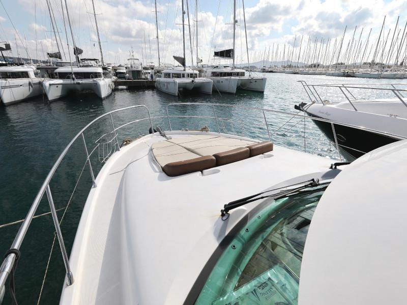 Book yachts online - motorboat - Jeanneau Prestige 46 Fly - ANIMA MARIS - rent
