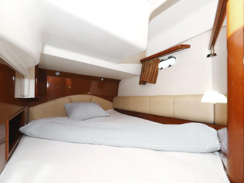 Book yachts online - motorboat - Jeanneau Prestige 46 Fly - ANIMA MARIS - rent