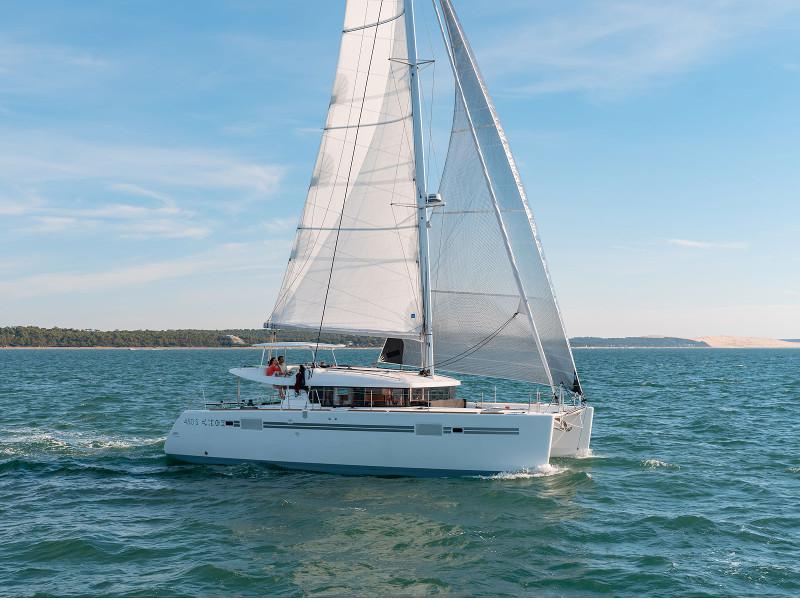 Book yachts online - catamaran - Lagoon 450 Sport - twin elli - rent
