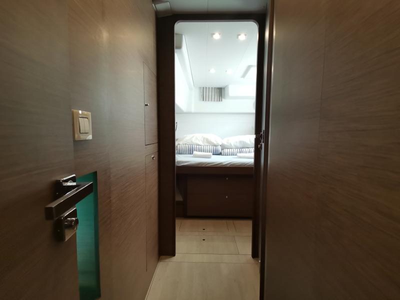 Book yachts online - catamaran - Lagoon 450 Sport - twin elli - rent