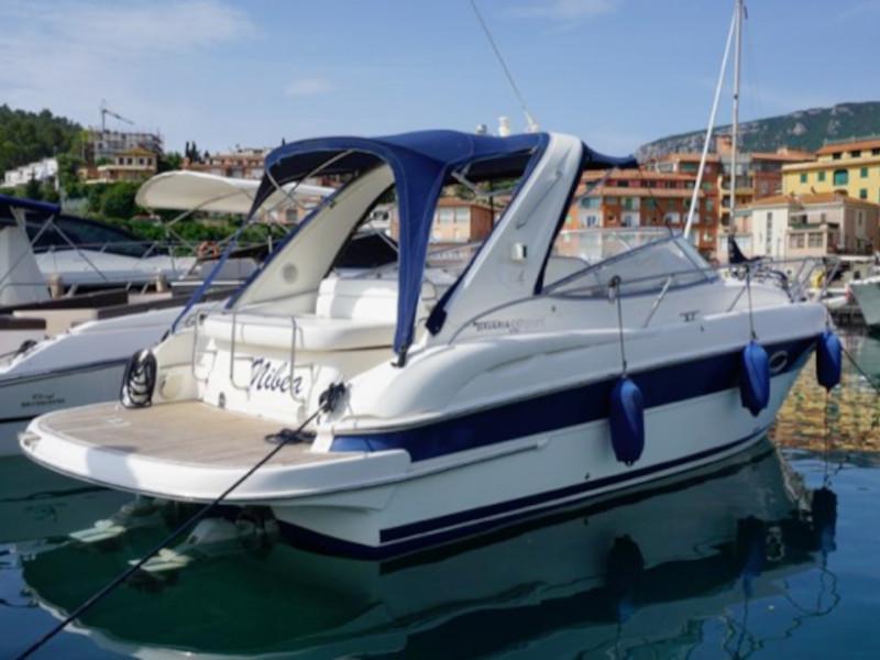 Book yachts online - motorboat - Bavaria 27 Sport - no name - rent