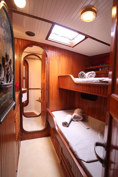 Book yachts online - sailboat - Scorpio 72 - Morgane - rent