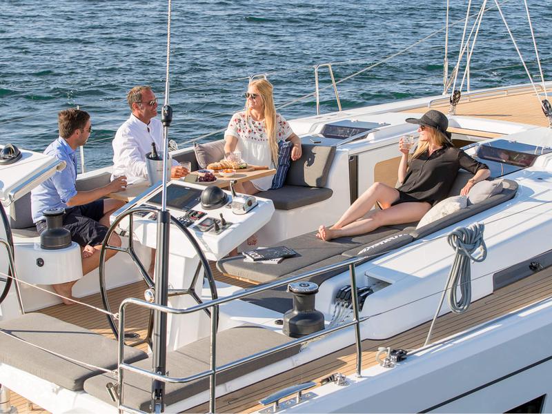 Book yachts online - sailboat - Hanse 548 - Infinity of Dreams - rent