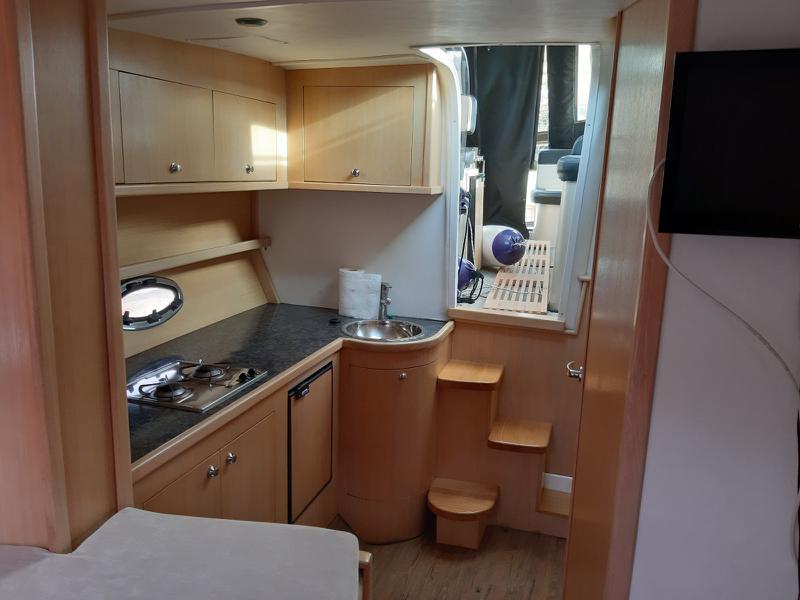 Book yachts online - motorboat - Mirakul 30 HT (VM 300) - MARTA - rent