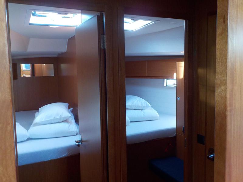 Book yachts online - sailboat - Bavaria Cruiser 46 - Nabu - rent