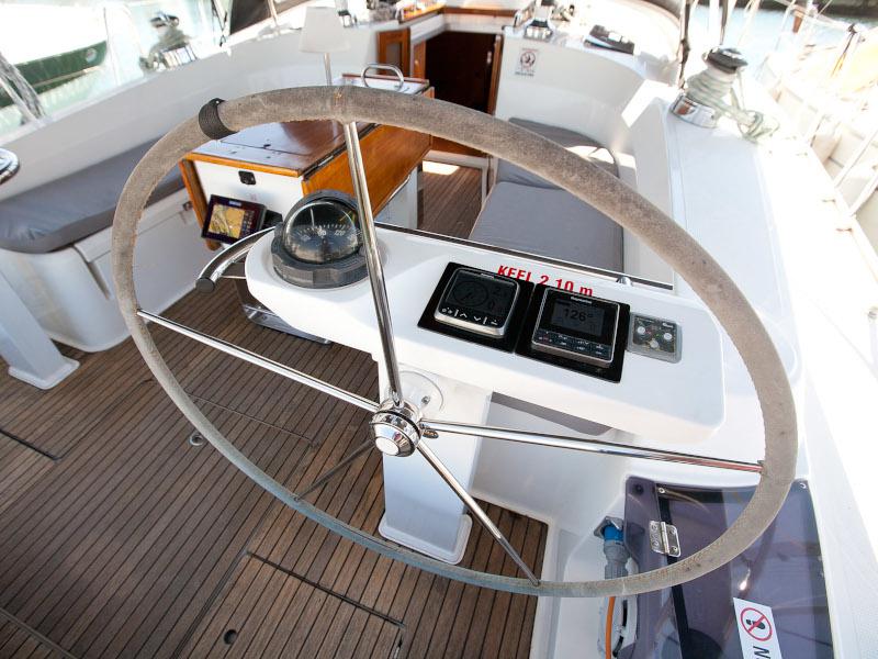 Book yachts online - sailboat - Bavaria Cruiser 45 - iSTONE - rent