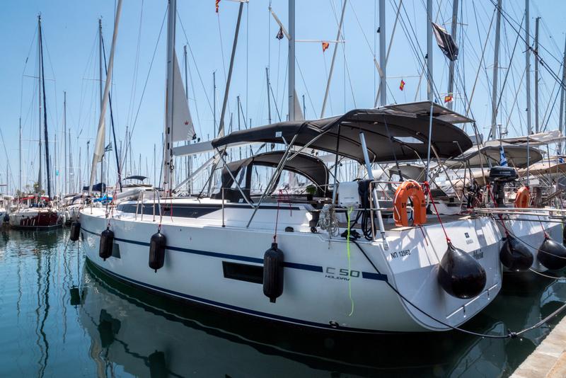 Book yachts online - sailboat - Bavaria C50 - no name - rent
