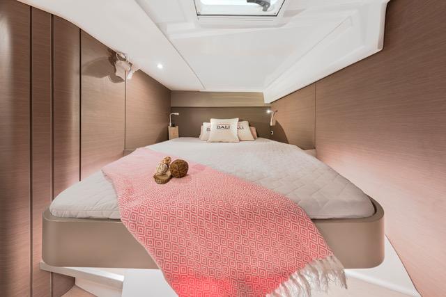 Book yachts online - catamaran - Bali Catspace - Nautic Cat - rent