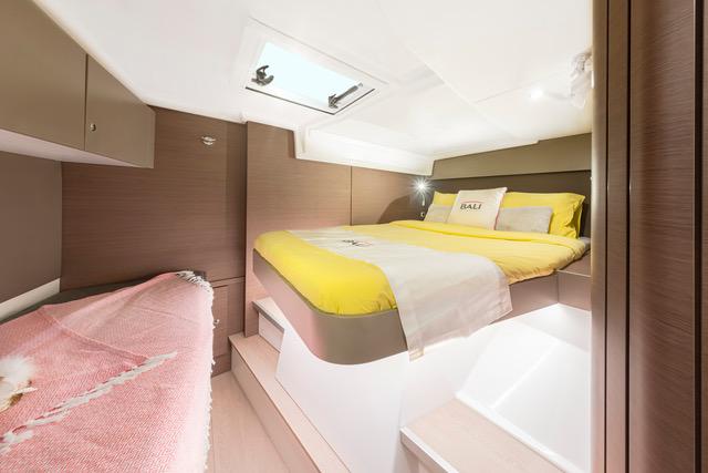 Book yachts online - catamaran - Bali Catspace - Nautic Cat - rent