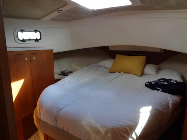 Book yachts online - motorboat - Mainship 390 Trawler - Old Grumpy - rent