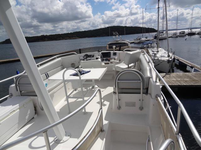 Book yachts online - motorboat - Mainship 390 Trawler - Old Grumpy - rent
