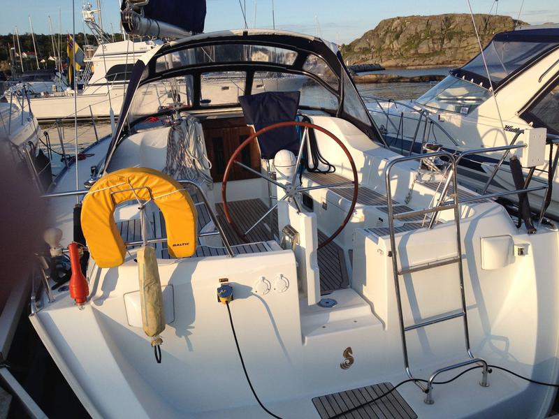 Book yachts online - sailboat - Oceanis 393 Performance - Tiffany - rent